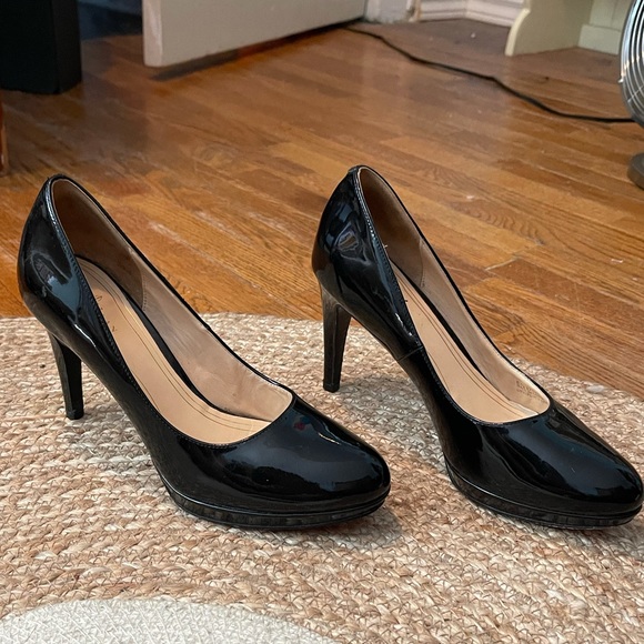 Cole Haan patent leather Nike sole. Size 8B - Picture 1 of 6